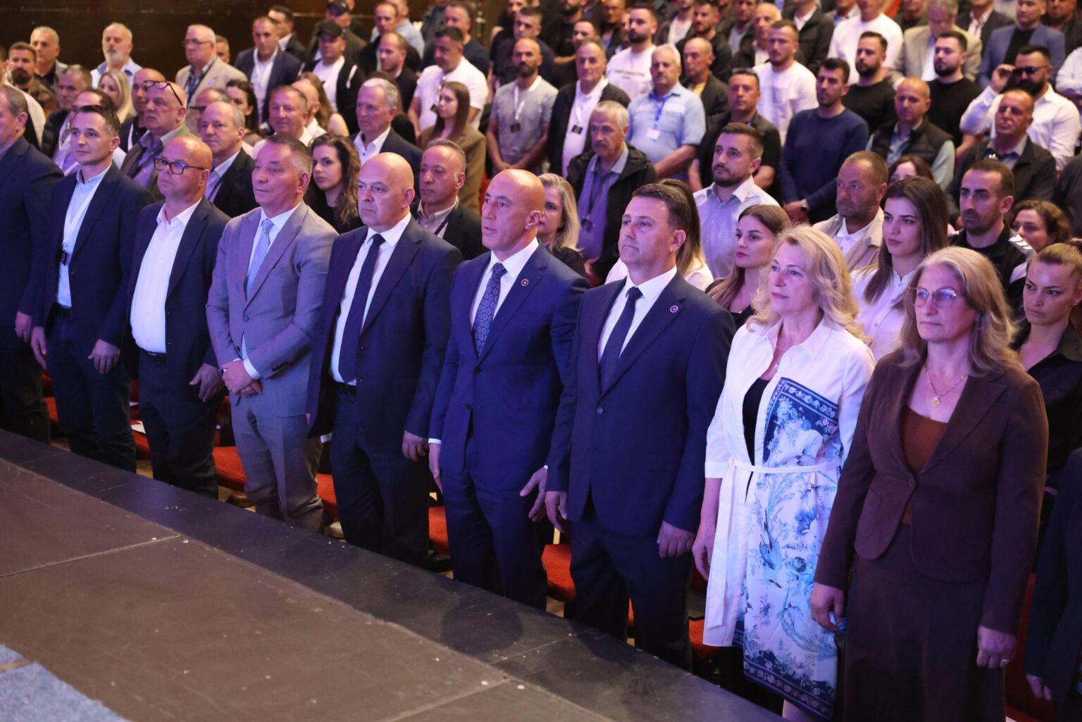 AAK zgjedh kryetarin në Gjakovë, nuk është Ardian Gjini