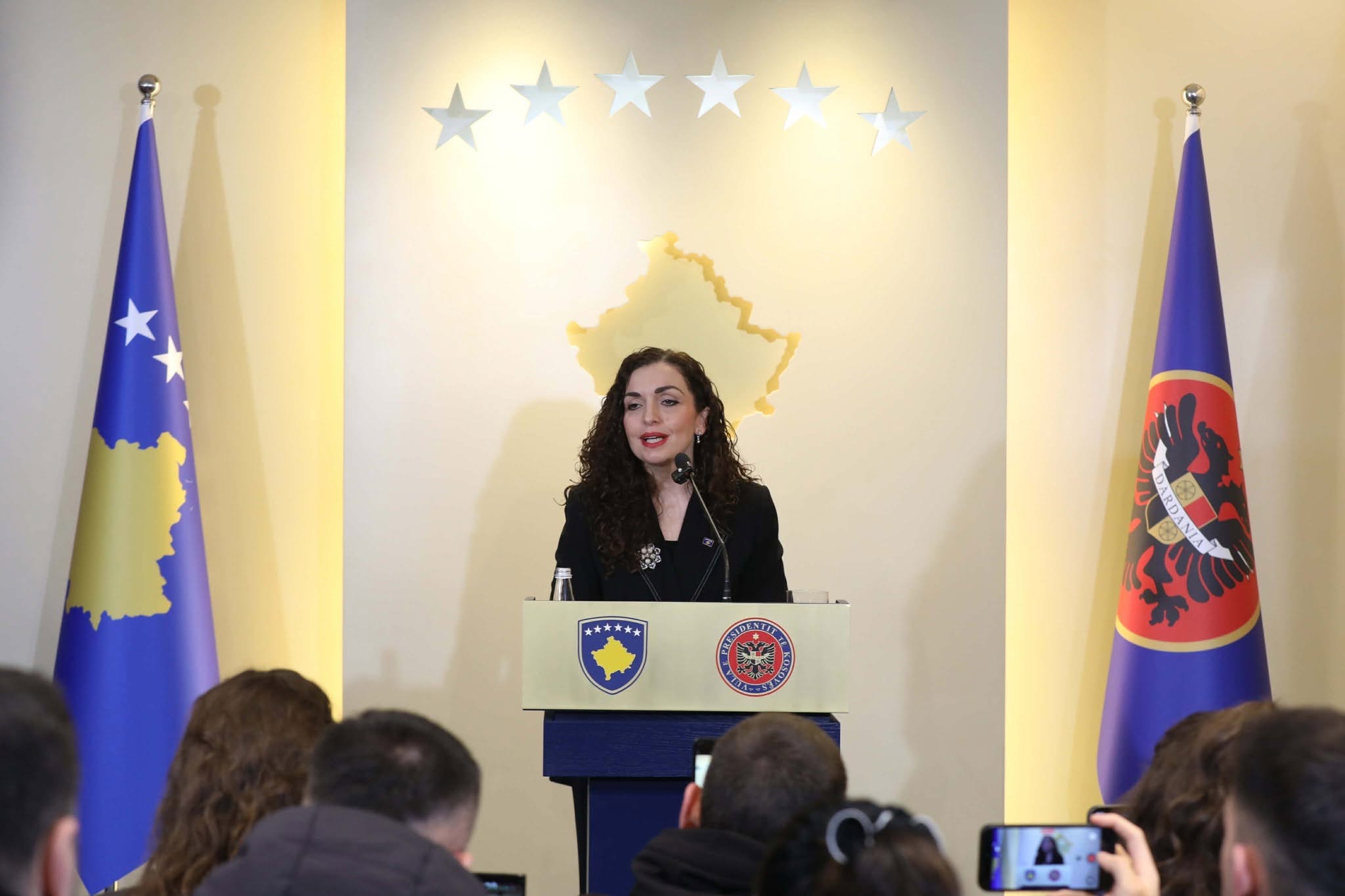 Pas shpërndarjes së Kuvendit, vjen reagimi nga ekipi i Vjosa Osmanit