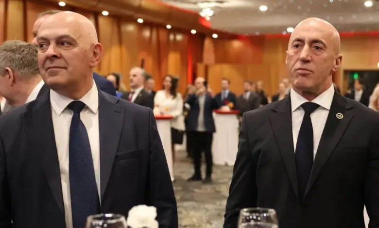 Ardian Gjini do të jetë kandidat i AAK-së për kryeministër