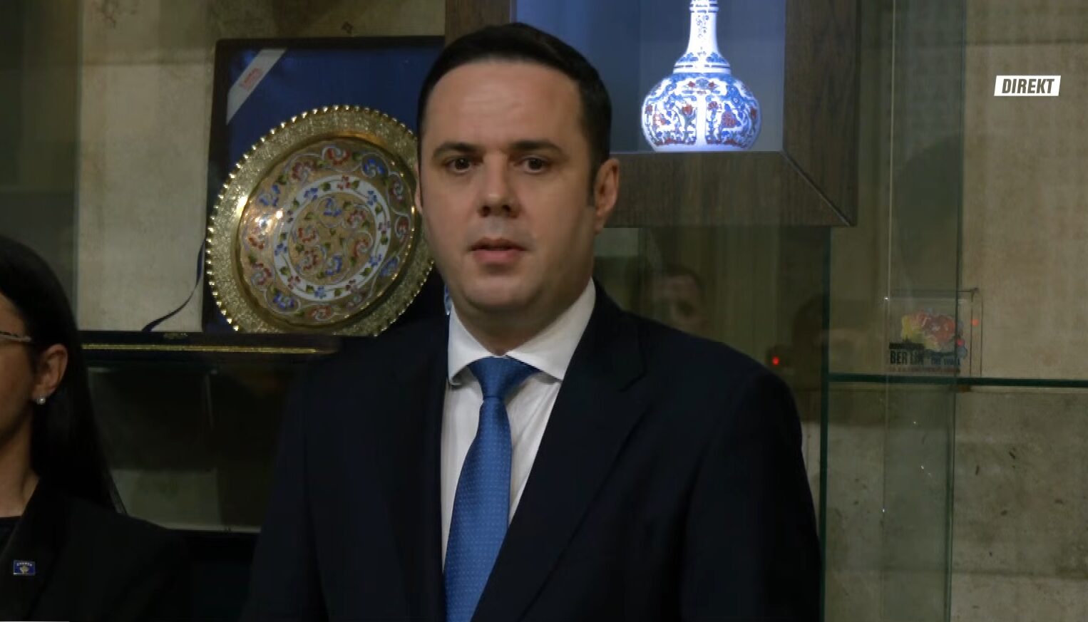 Abdixhiku deklarohet pas takimit me Osmanin, jep sinjalin…