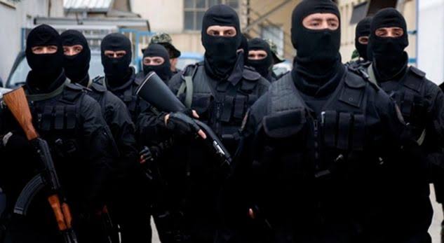 Ky është polici i Njësisë Speciale që u arrestua në aksionin e sotëm