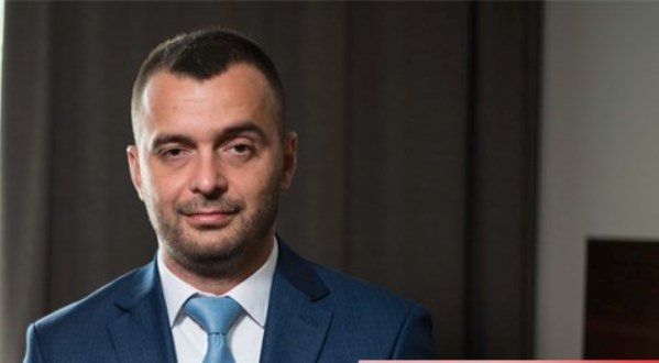 Nëse VV-ja s’i merr mbi 50 për qind, vendi mund të shkojë prapë në zgjedhje, thotë Rexhaj