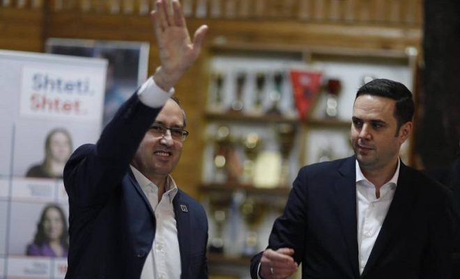 Rikthimi i Vjosës në LDK, Hoti del me reagim