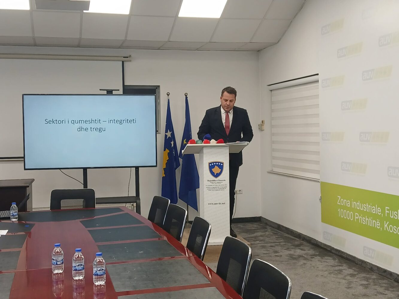 Pezullohet përdorimi i vajit të palmës dhe qumështit pluhur në Kosovë