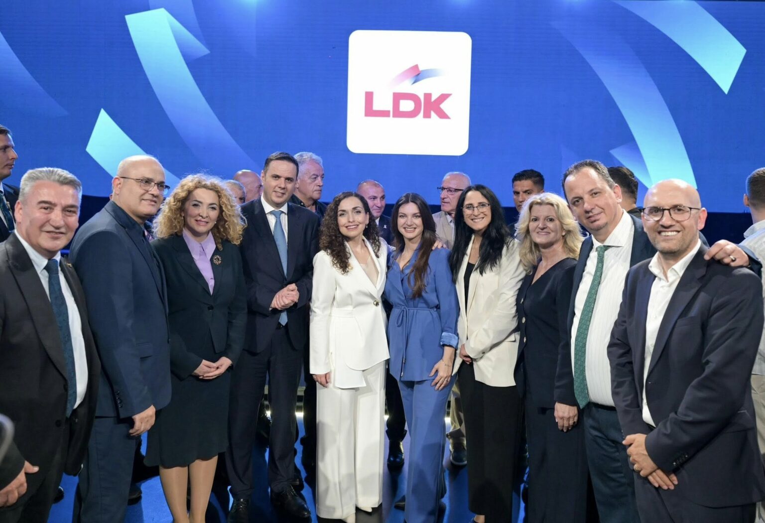Publikohet 10’shja e parë e LDK-së për deputet, befasi në listë