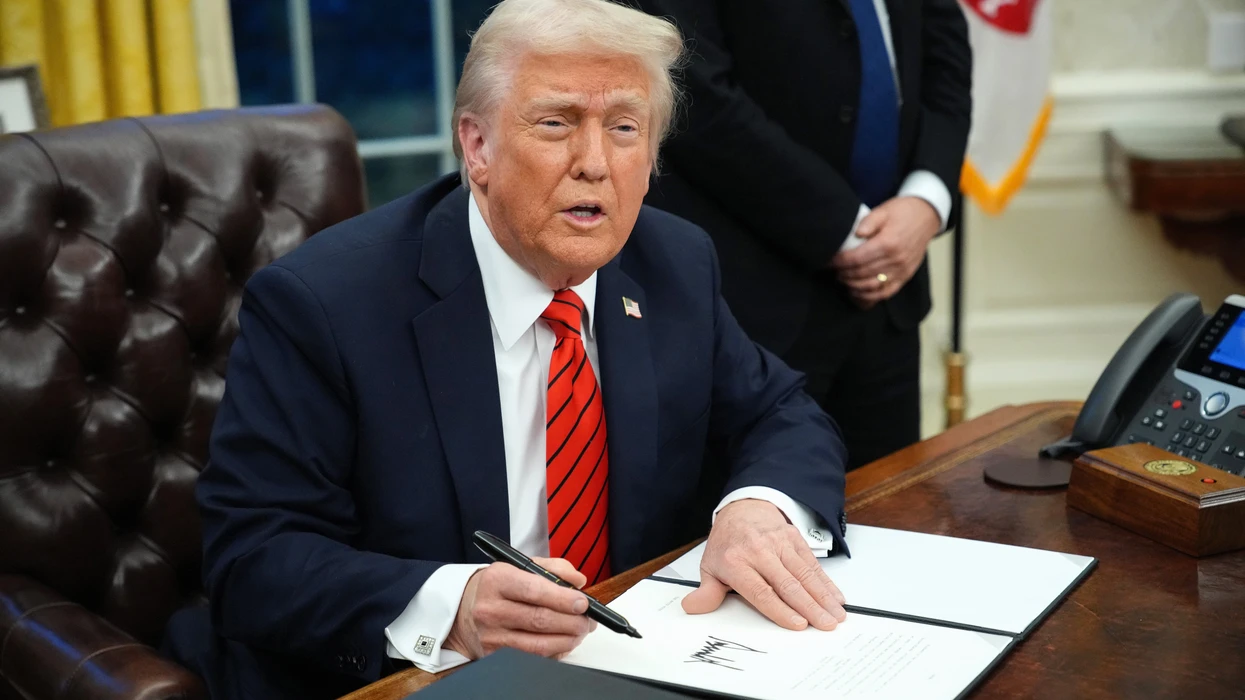 Trump thotë se një ilaç i ri mund t’i kthejë në jetë njerëzit e vdekur