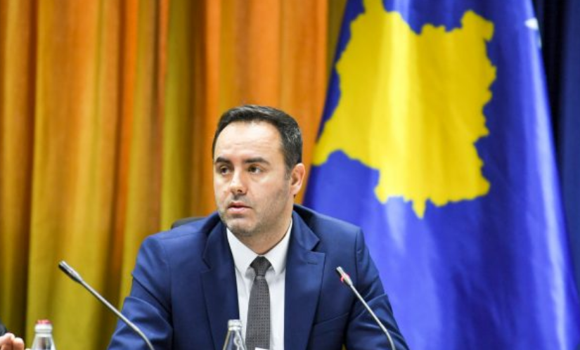 E quajti Osmanin ‘frizere’, sqarohet Konjufca