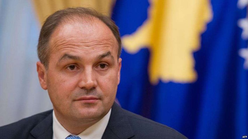 Hoxhaj paralajmëron: Kurti mund ta përmbysë rendin kushtetues pas 7 qershorit