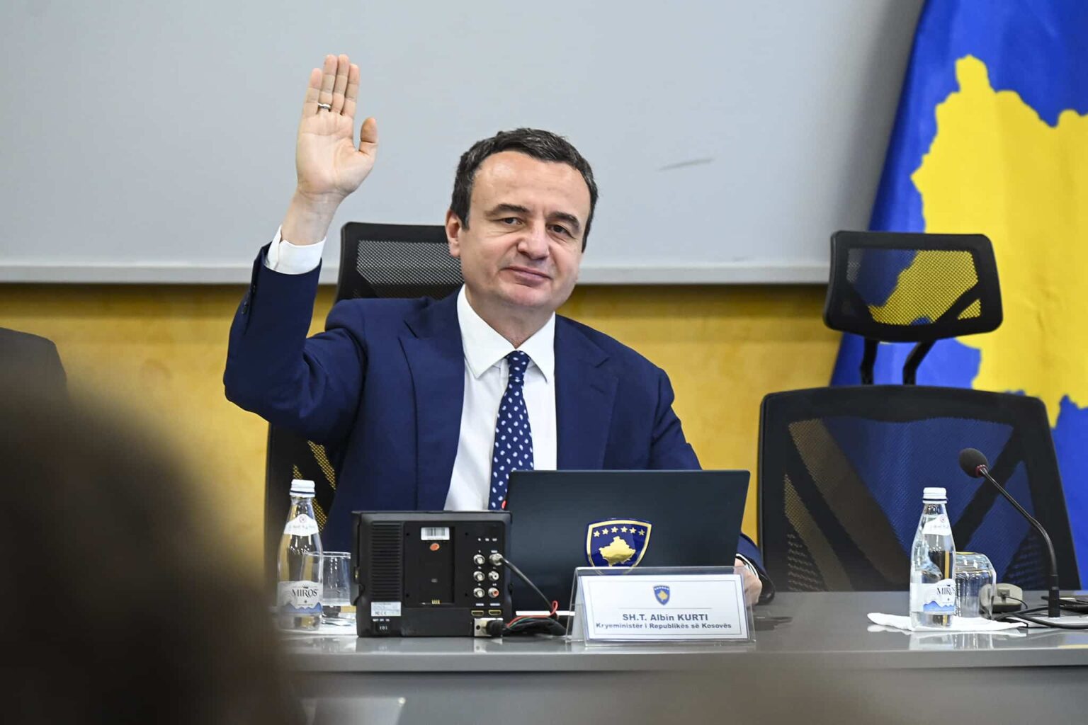 Kurti e merr një vendim për mërgatën në prag të zgjedhjeve, ndan dy milionë euro