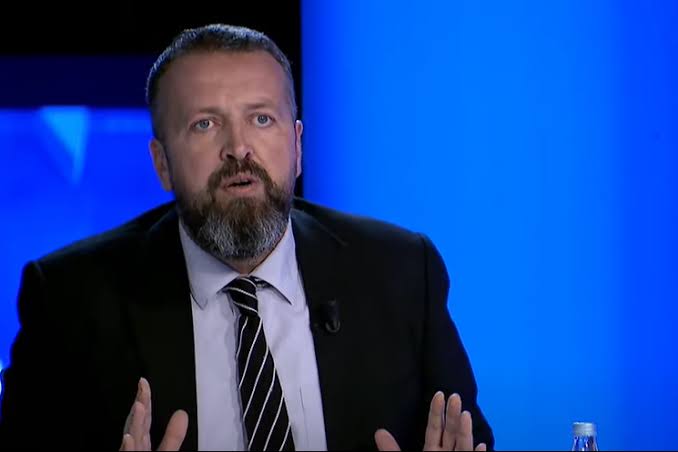 Kush fiton e kush humb? Ylli Hoxha publikon numrat për zgjedhjet e 7 qershorit