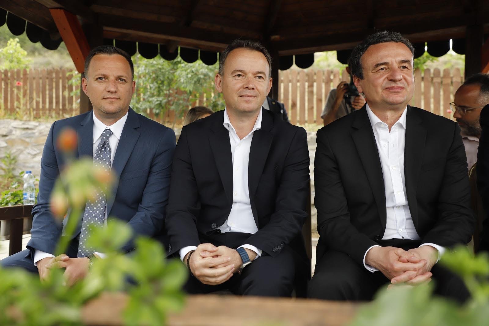 Verdikti i deritanishëm i qytetarëve për vëllain e Faton Pecit