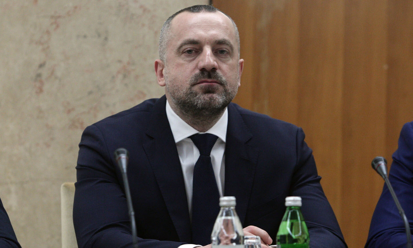 Prokuroria Speciale pezullon hetimet ndaj Milan Radojçiq: I paarritshëm për organet e ndjekjes