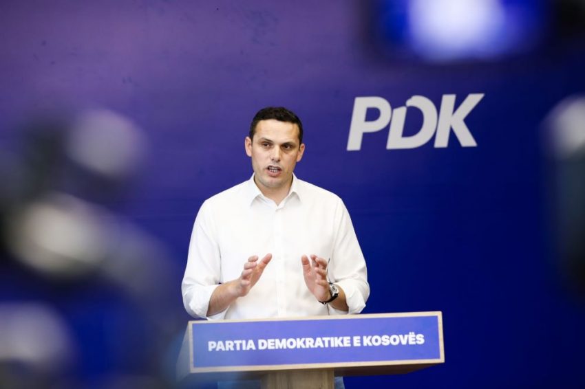 PDK vendos kusht për bashkëpunim me VV-në