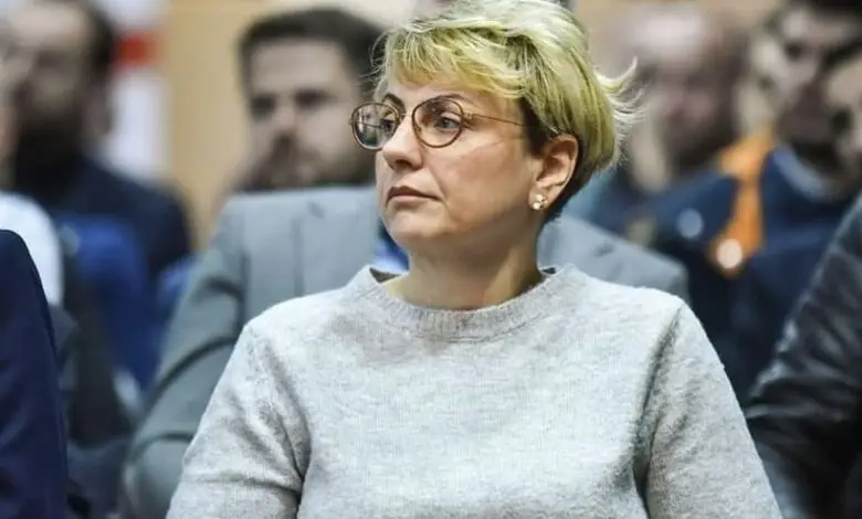 Mihali i kundërpërgjigjet Lushtakut: Për 1 vit që ke mbajt armën në krah, i ke dhënë vetes të drejtën me grabit pasurinë popullit tënd 20 vjet
