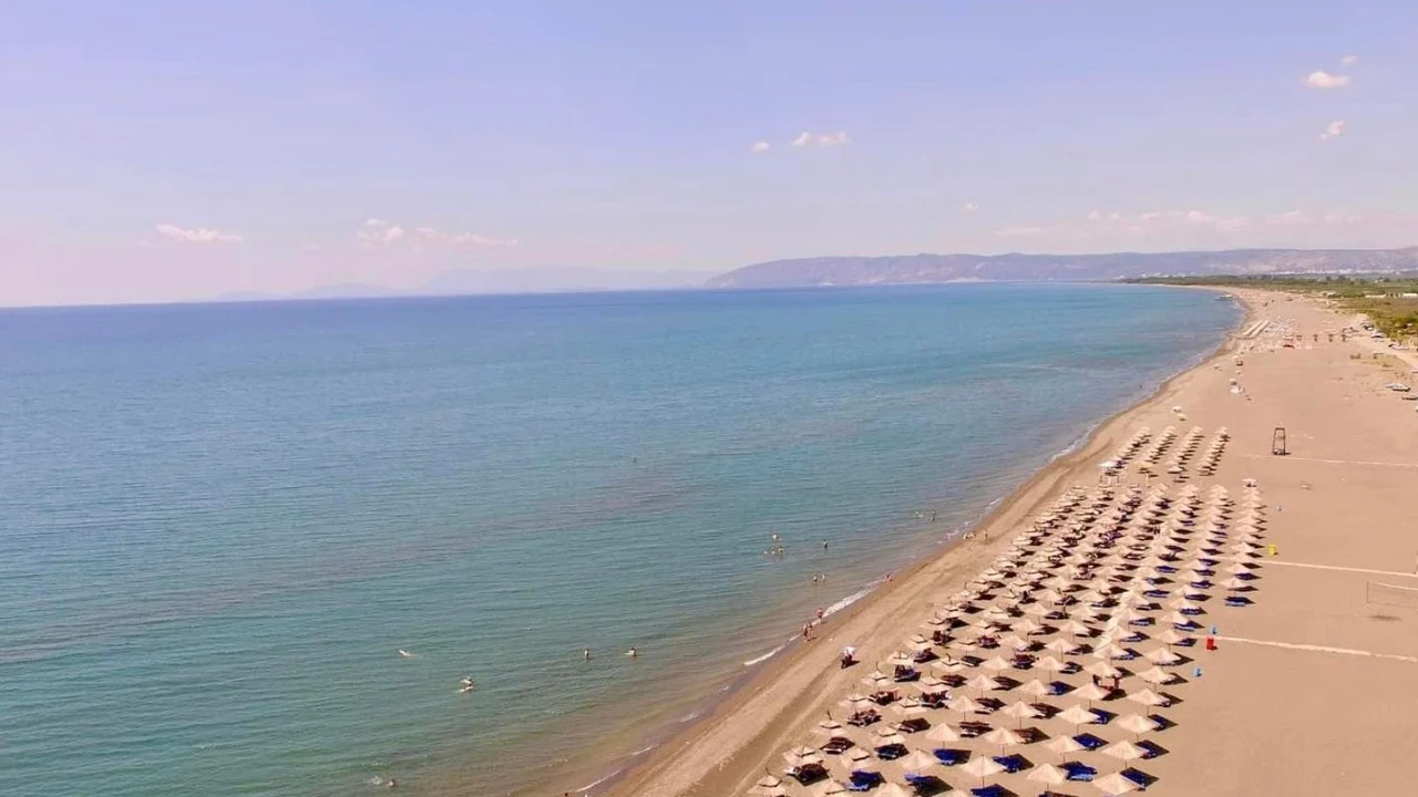 Ngjarje e rëndë në plazhin e Tales, humbin jetën dy të mitura