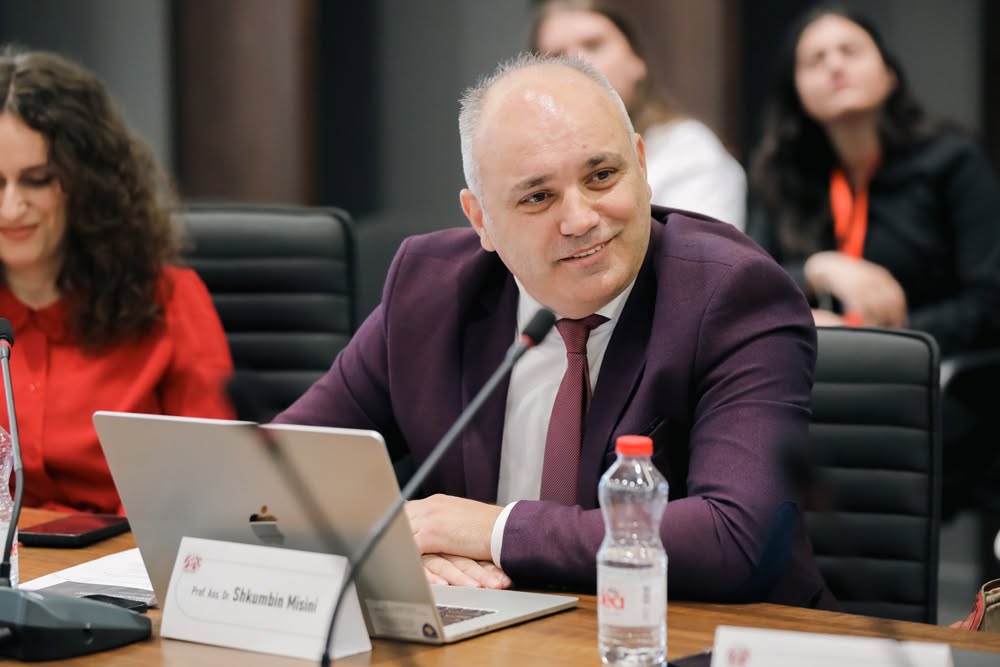 Misini: Kurti student i mirë, por me prirje komuniste – po refuzon gazin amerikan