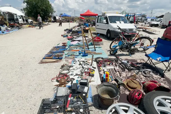 Sot s’kam shitur asgjë, puna ka rënë për toke”, ankesa të shitësve në Tregun e Prishtinës