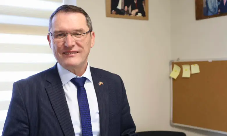 Gecaj i LDK-së me një letër publike i kërkon Abdixhikut të “lëshojë rrugë”: Ju kemi dhënë mundësinë tri herë