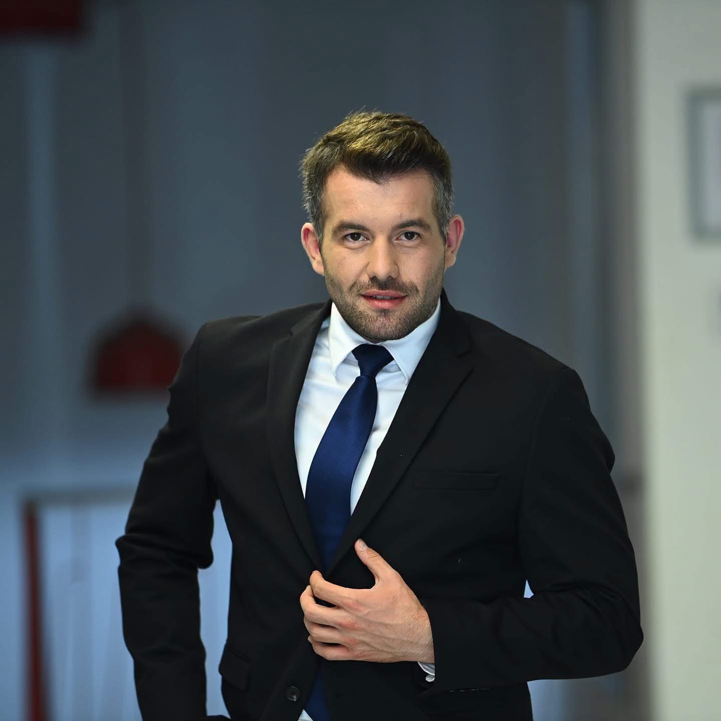 “Distancohemi nga Rroni”, Reagon familja Gjinovci: Informacionet për lidhje me Arkanin lidhen me anën e dajëve të Rronit, jo me ne