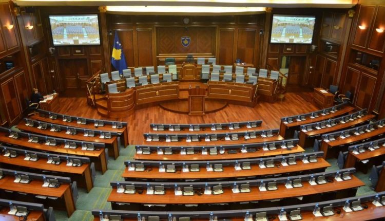 Sot mbahet seanca konstituive e Kuvendit
