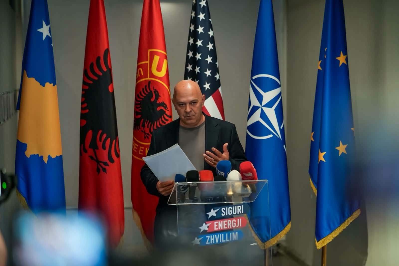 Gjini: Unë isha nënkryetar i Ramush Haradinajt, kurse Albini ishte nënkryetar i Nenad Rikalos në KAN