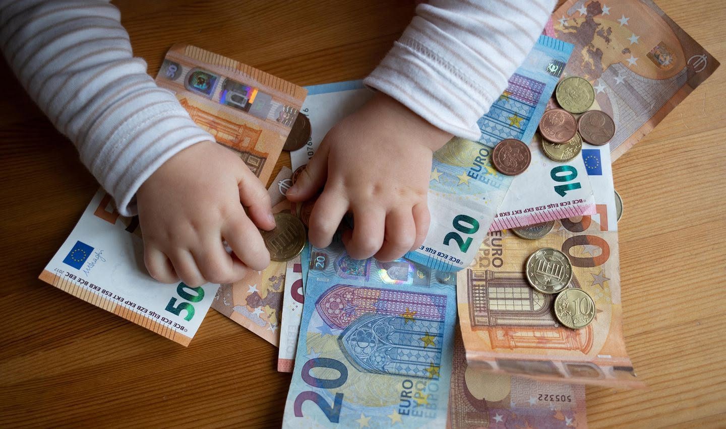Shtesat për fëmijë në krye të listës, pensionet marrin shumën më të madhe